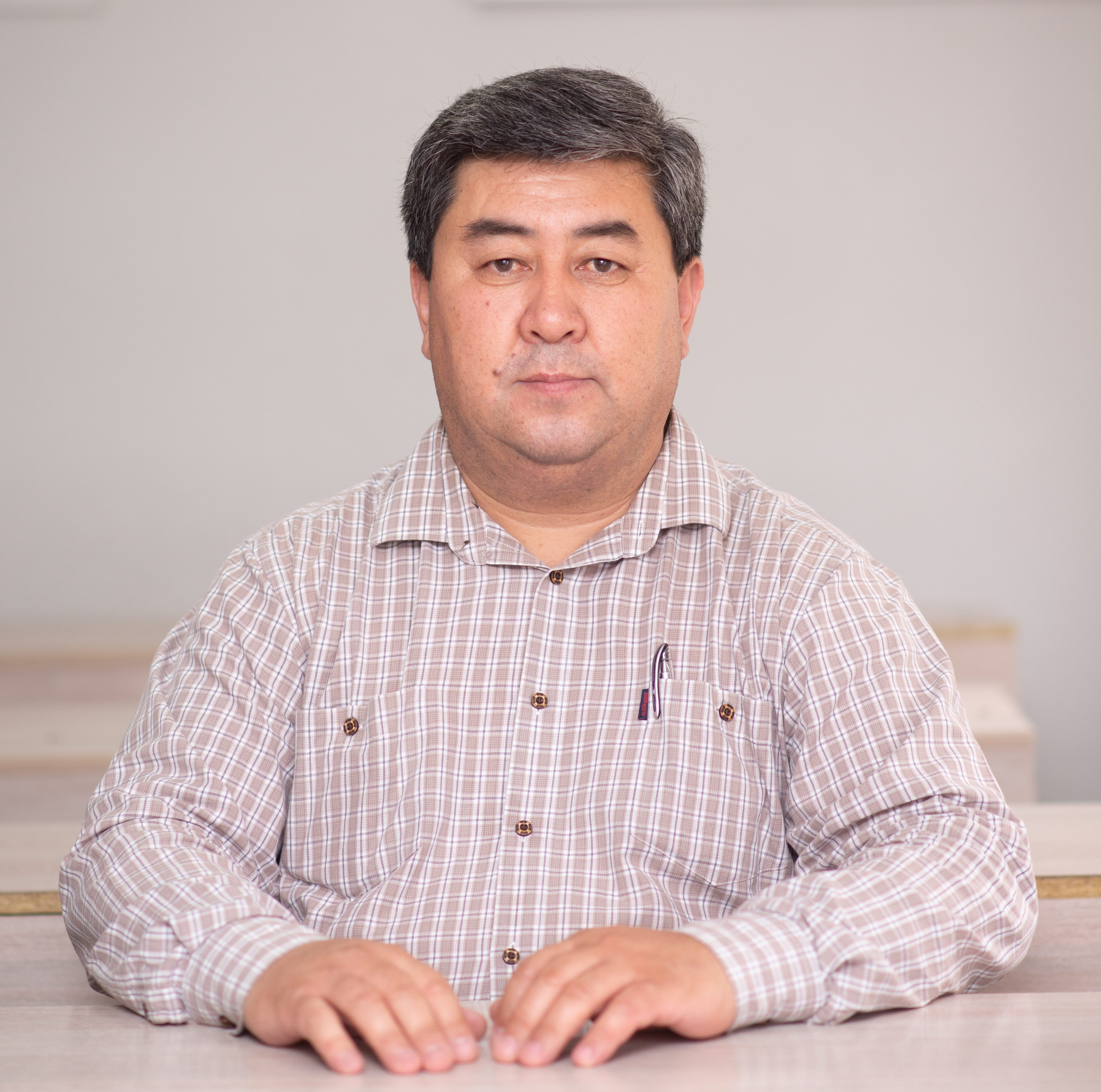 Момункулов Нурланбек Раимкулович 